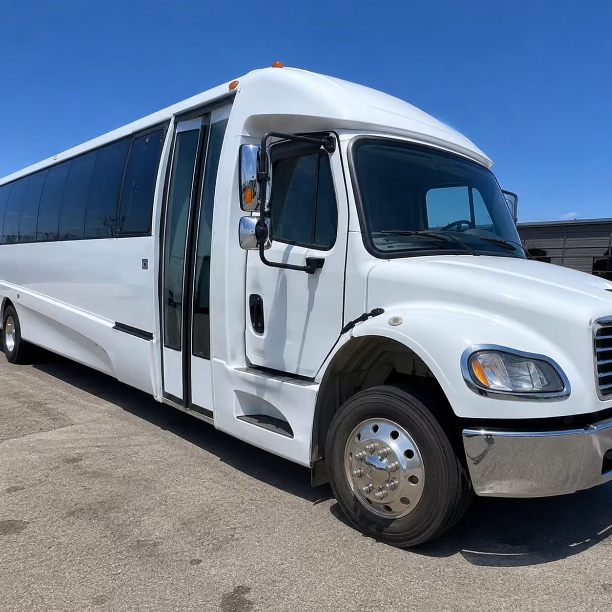 15 passenger minibus