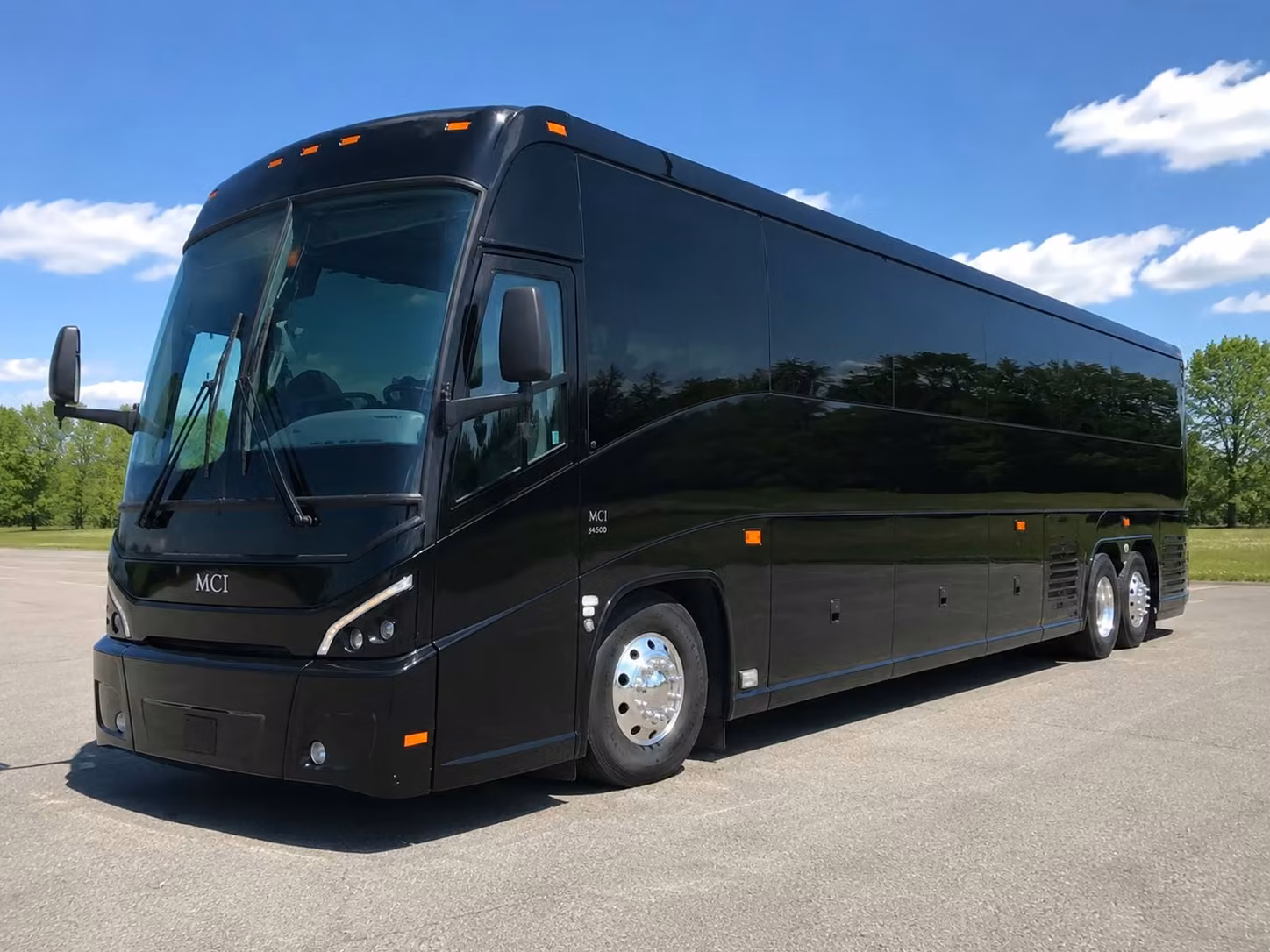 charter buses for corporate events and conferences in the inland empire