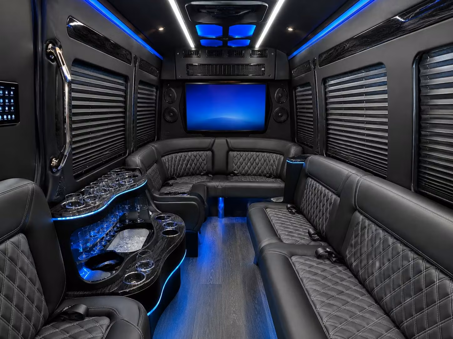 transport your youth sports team or high school athletics group across the inland empire